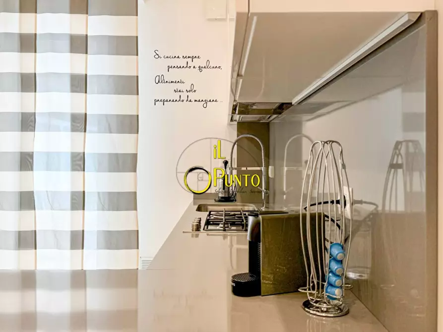 Immagine 2 di Appartamento in vendita  481 a San Remo