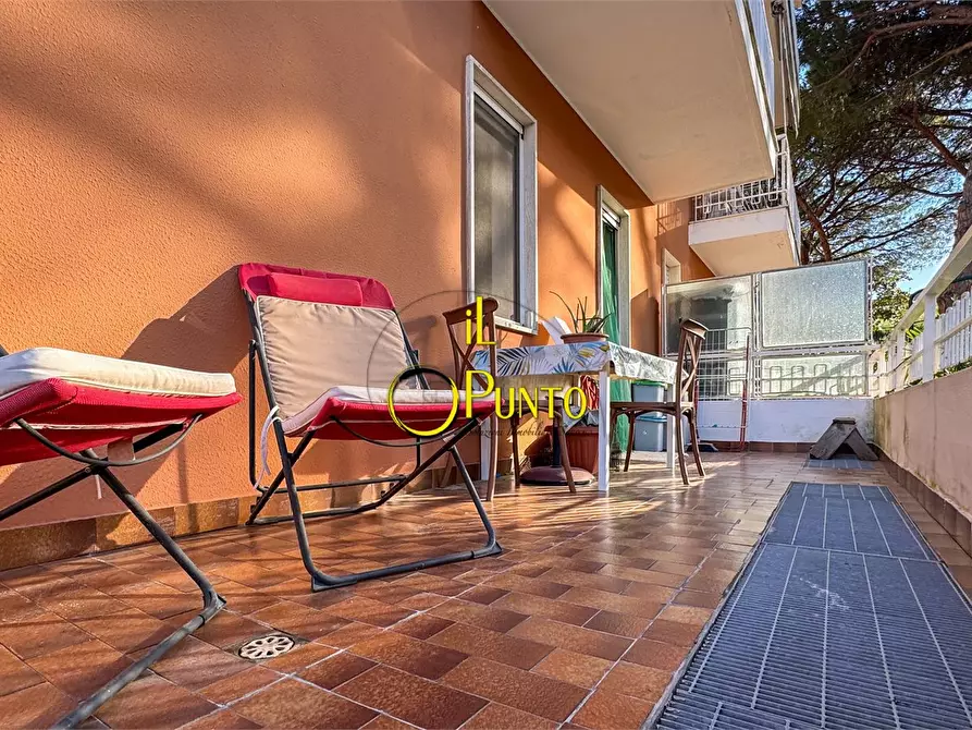 Immagine 3 di Appartamento in vendita  422 a San Remo