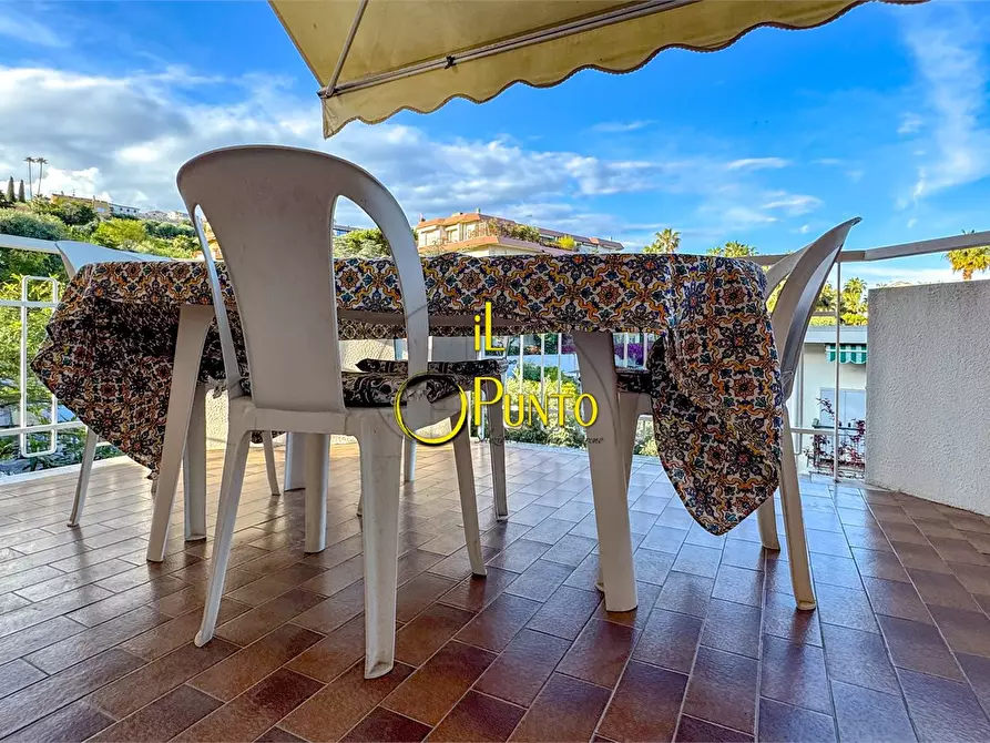 Immagine 1 di Appartamento in vendita  422 a San Remo