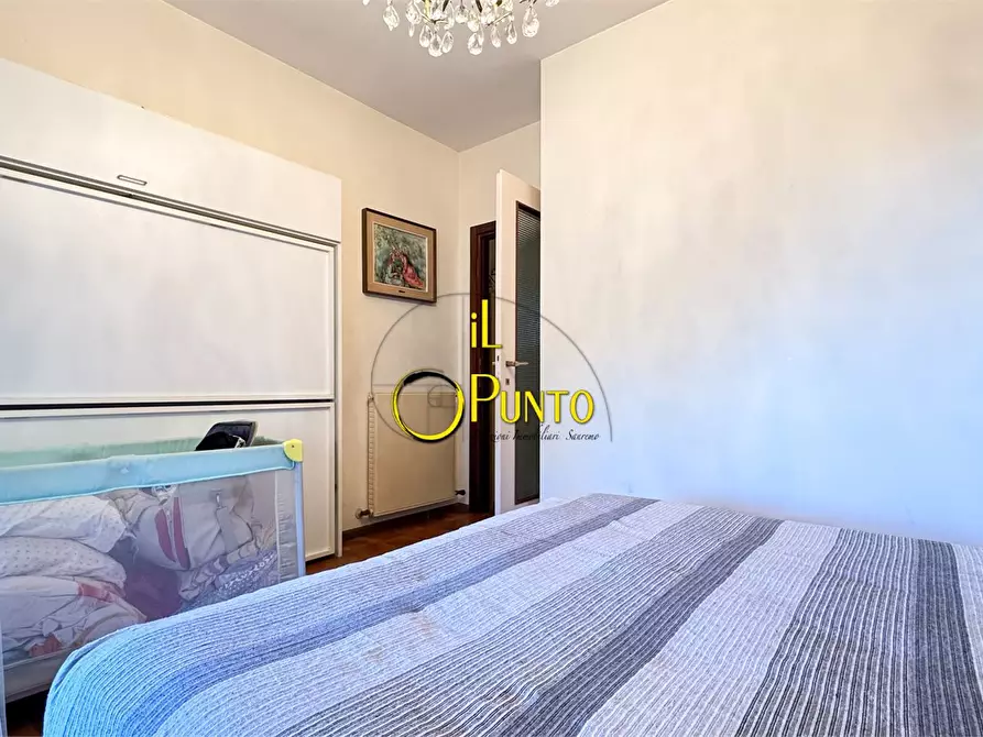 Immagine 10 di Appartamento in vendita  422 a San Remo