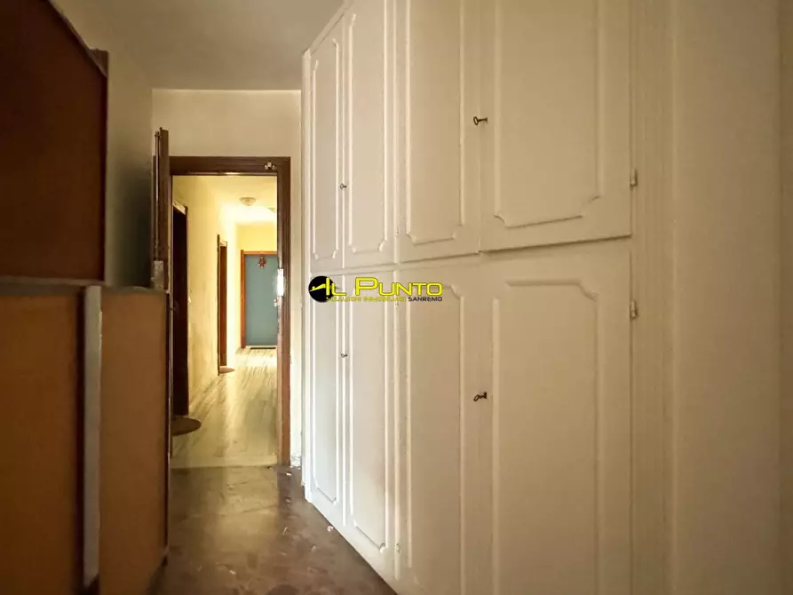 Immagine 5 di Attico in vendita  111 a San Remo