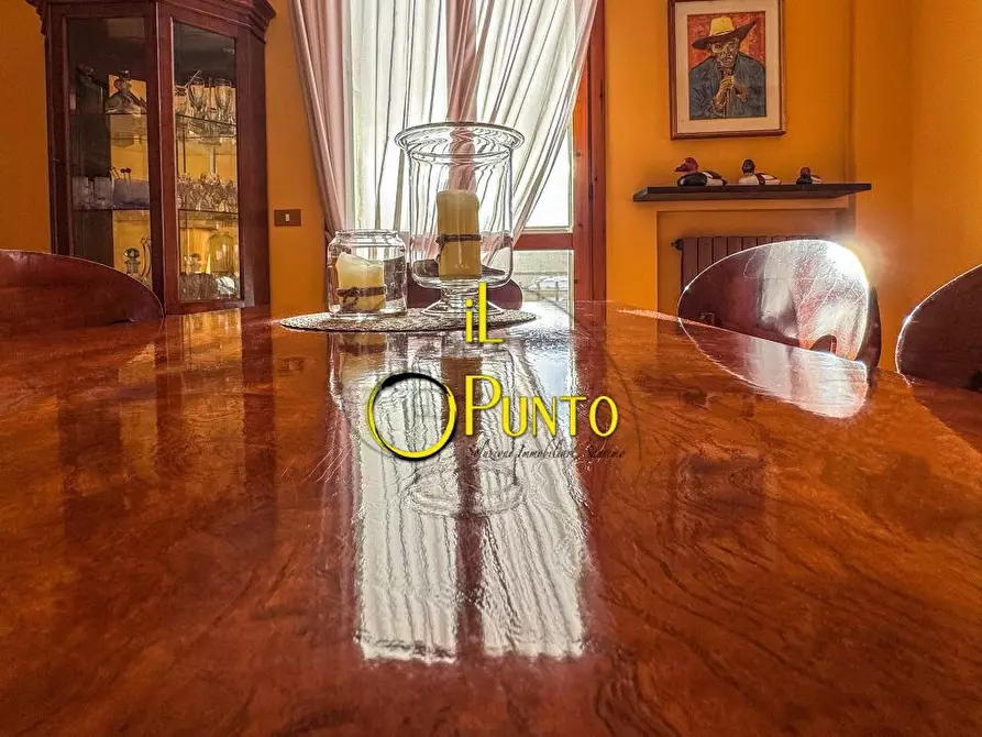 Immagine 2 di Villa in vendita  180 a San Remo
