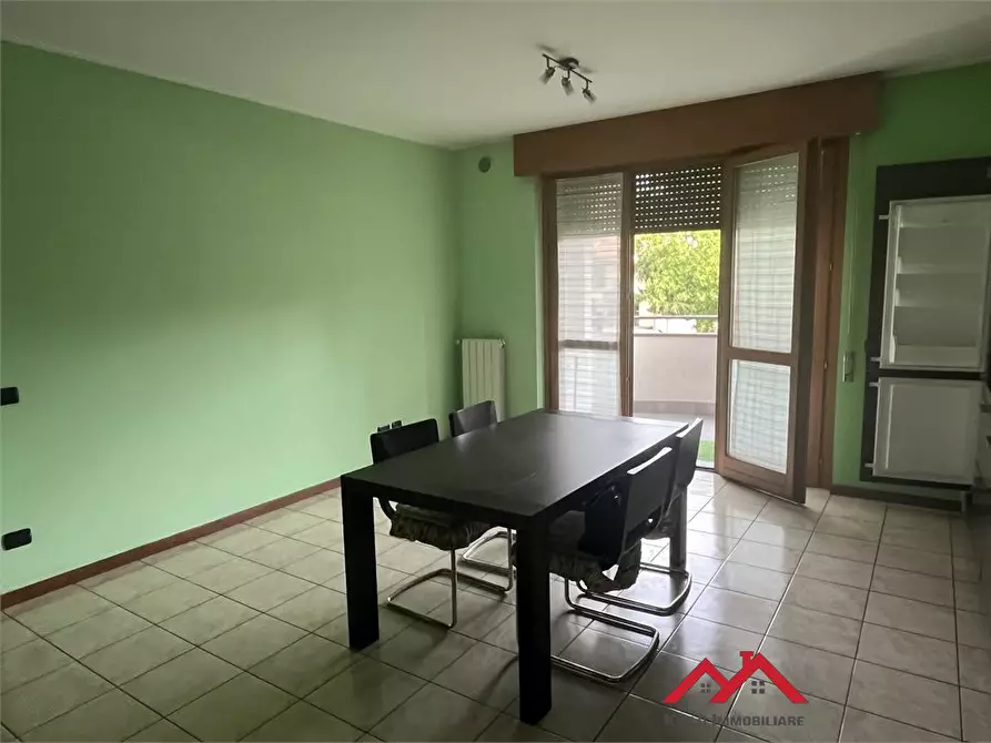 Immagine 3 di Appartamento in vendita  a Treviglio