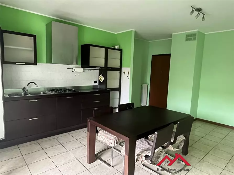 Immagine 2 di Appartamento in vendita  a Treviglio