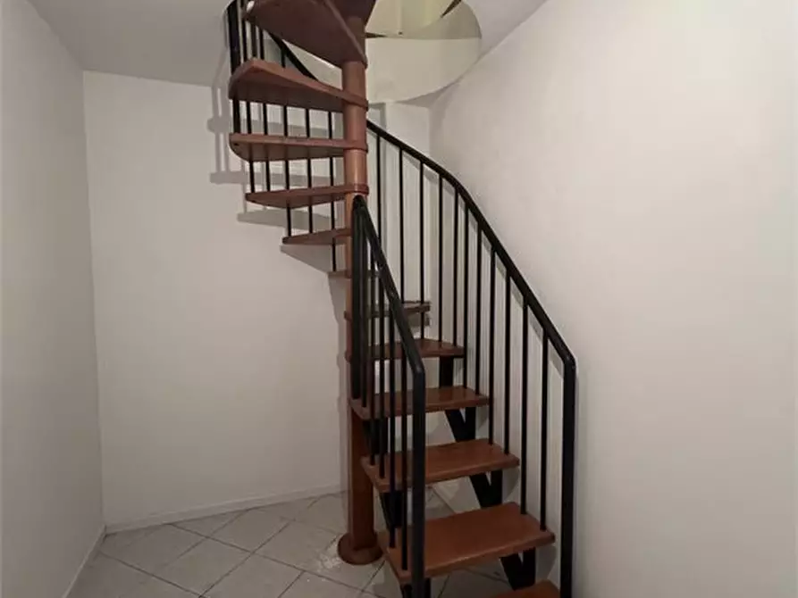 Immagine 8 di Appartamento in vendita  a Cernusco Sul Naviglio