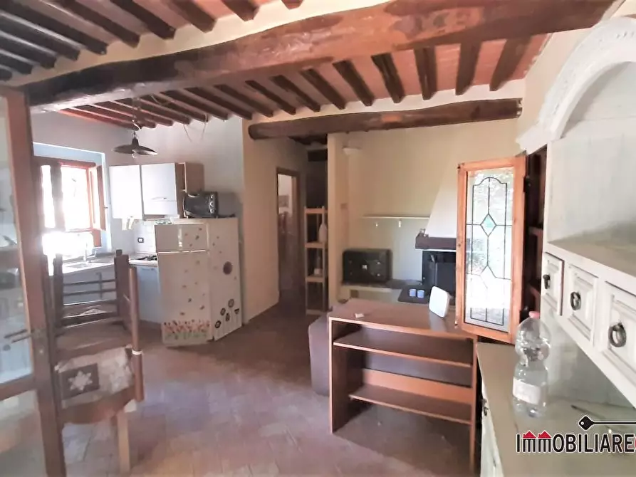 Immagine 3 di Appartamento in vendita  a Radicondoli