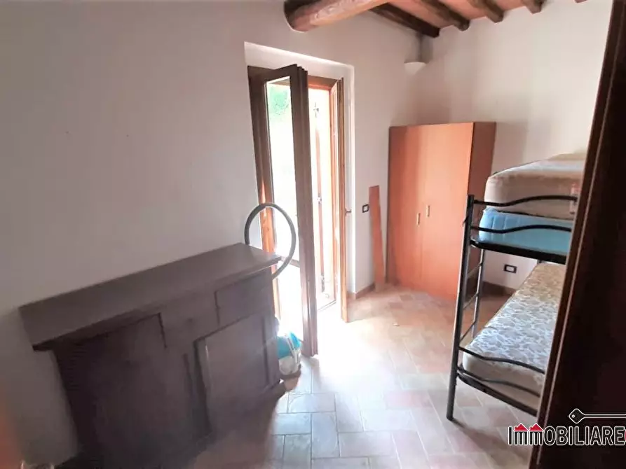 Immagine 6 di Appartamento in vendita  a Radicondoli