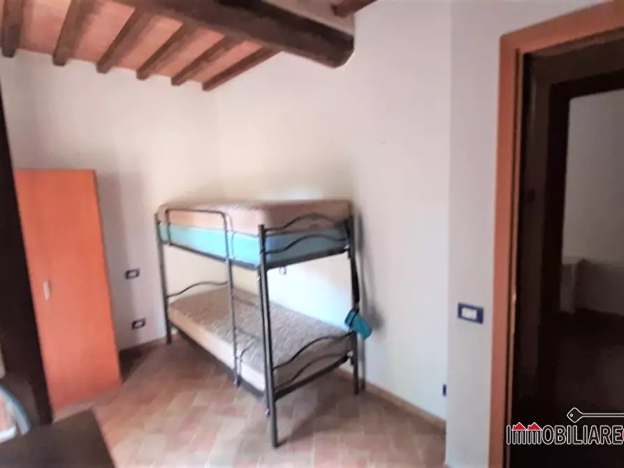 Immagine 7 di Appartamento in vendita  a Radicondoli