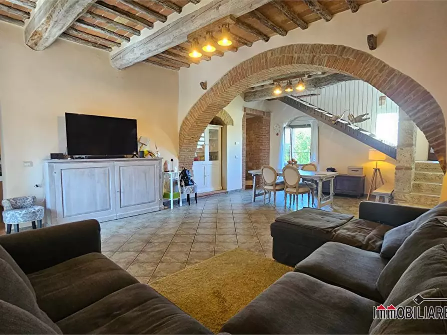 Immagine 1 di Rustico / casale in vendita  a Colle Di Val D'elsa