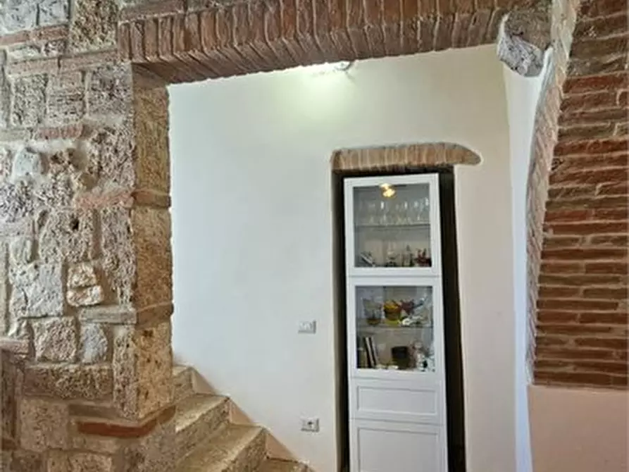 Immagine 10 di Rustico / casale in vendita  a Colle Di Val D'elsa