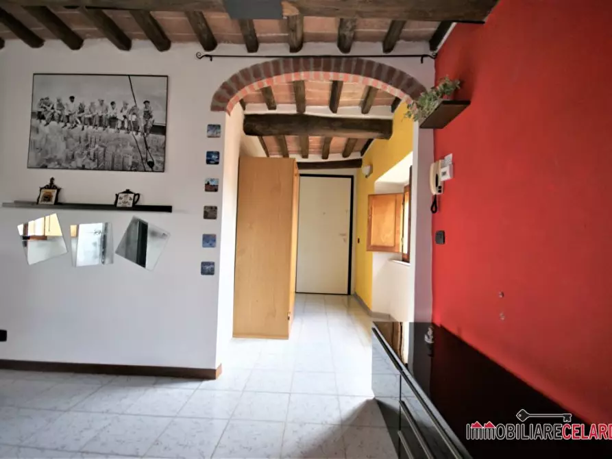 Immagine 4 di Appartamento in vendita  a Colle Di Val D'elsa