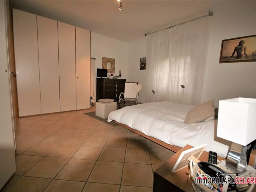 Immagine 3 di Appartamento in vendita  a Casole D'elsa