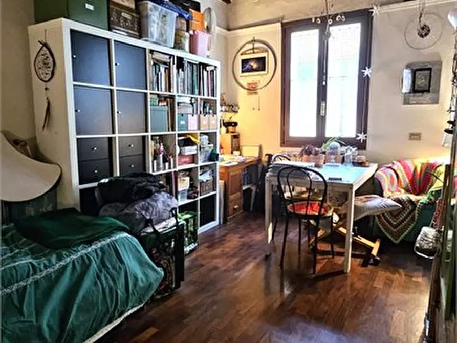 Immagine 2 di Appartamento in vendita  a Firenze