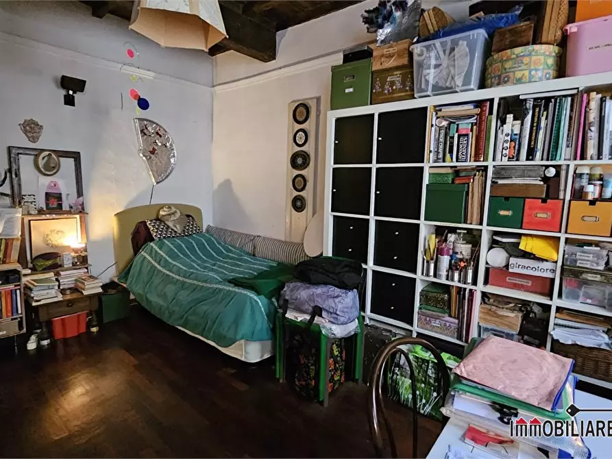 Immagine 4 di Appartamento in vendita  a Firenze