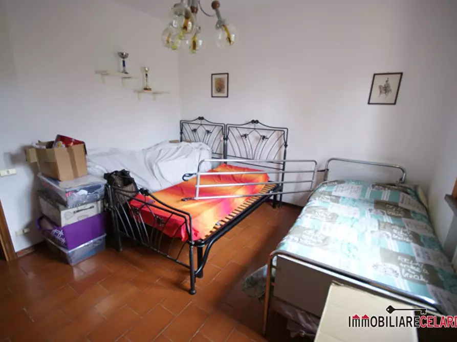 Immagine 7 di Appartamento in vendita  a Casole D'elsa
