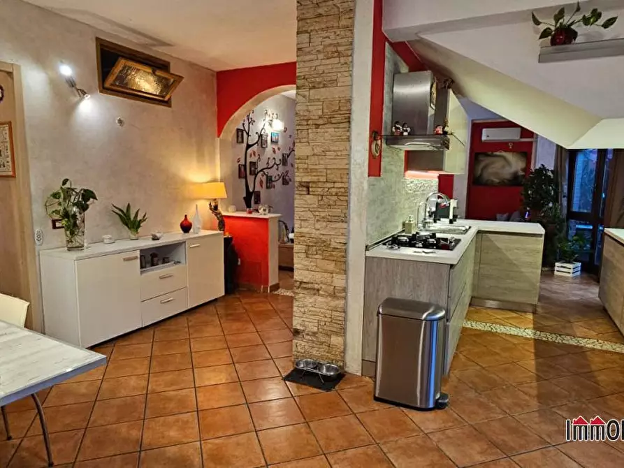 Immagine 8 di Appartamento in vendita  a Colle Di Val D'elsa