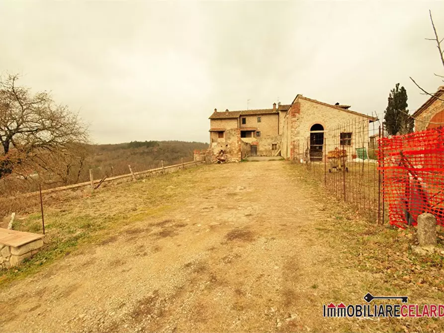 Immagine 2 di Appartamento in vendita  a Colle Di Val D'elsa