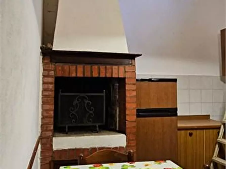 Immagine 7 di Appartamento in vendita  a Casole D'elsa