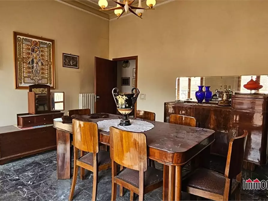 Immagine 2 di Appartamento in vendita  a Colle Di Val D'elsa
