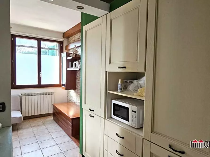 Immagine 7 di Appartamento in vendita  a Casole D'elsa
