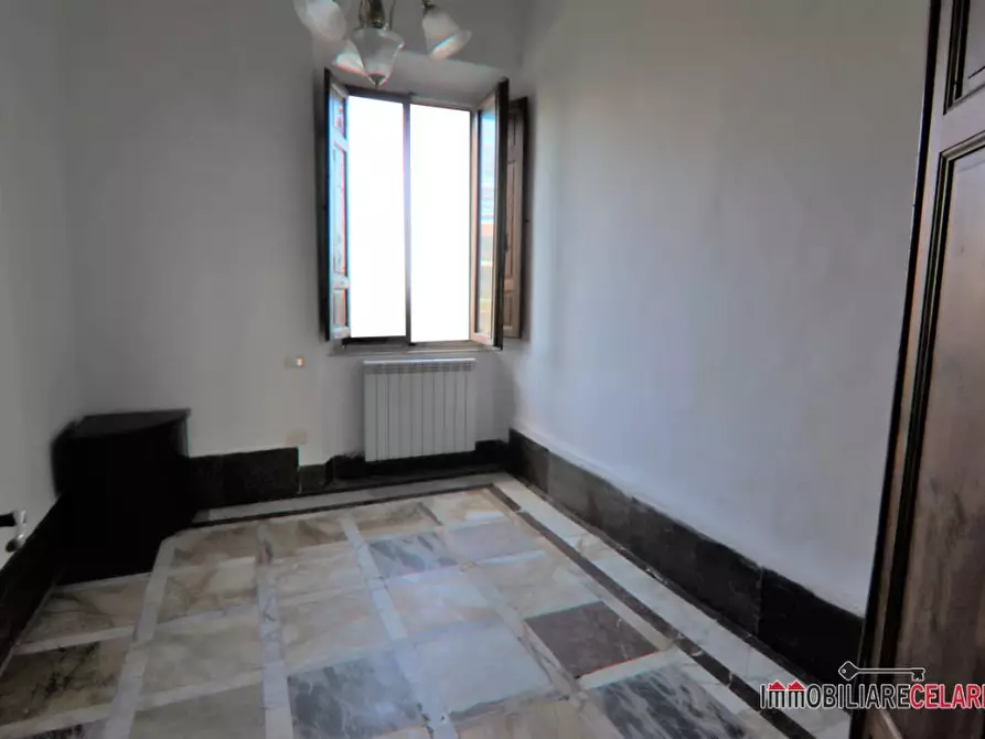 Immagine 4 di Appartamento in vendita  a Colle Di Val D'elsa