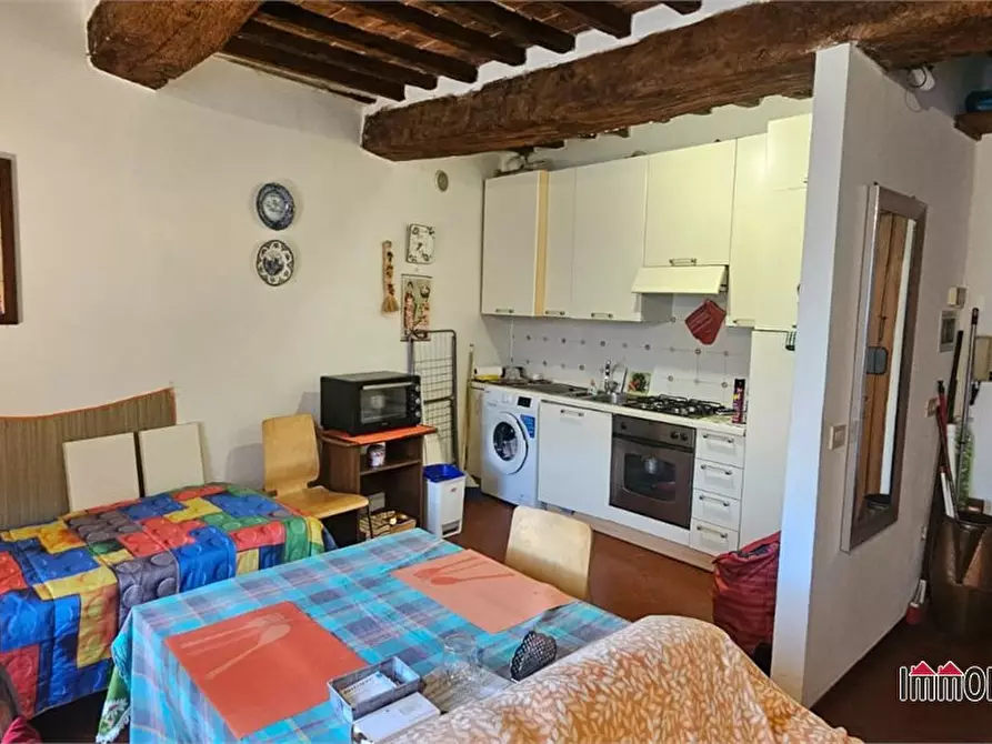 Immagine 8 di Appartamento in vendita  a Colle Di Val D'elsa