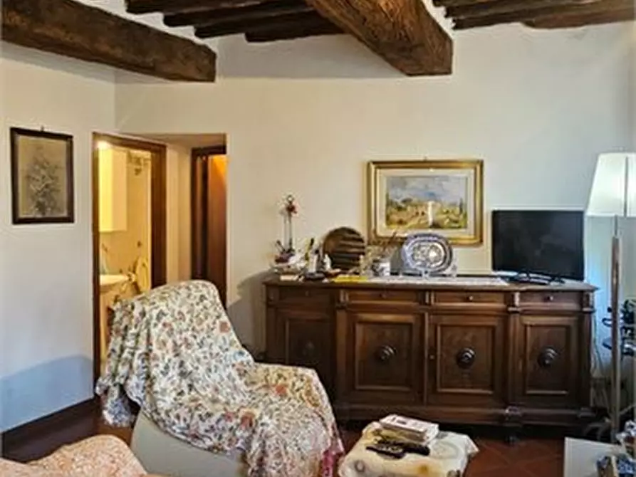 Immagine 5 di Appartamento in vendita  a Colle Di Val D'elsa