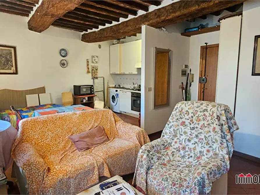 Immagine 6 di Appartamento in vendita  a Colle Di Val D'elsa