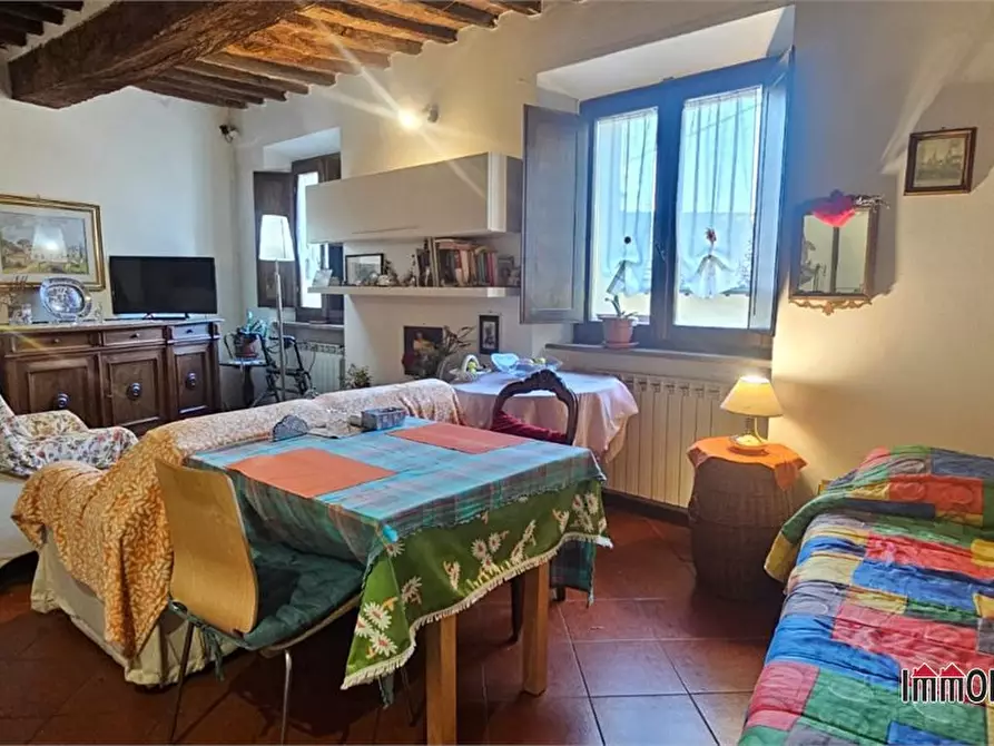 Immagine 9 di Appartamento in vendita  a Colle Di Val D'elsa
