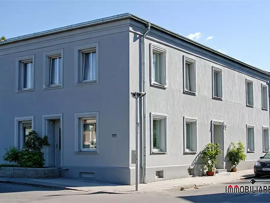 Immagine 2 di Appartamento in vendita  a Colle Di Val D'elsa