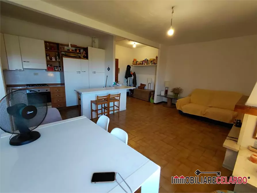 Immagine 7 di Appartamento in vendita  a Colle Di Val D'elsa