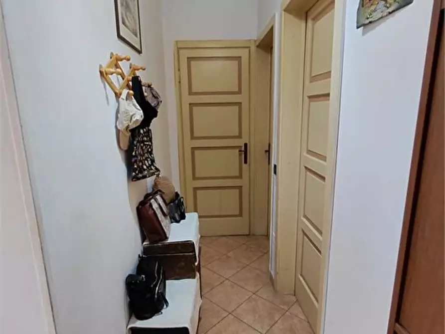 Immagine 8 di Appartamento in vendita  a Colle Di Val D'elsa