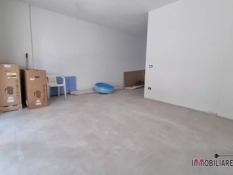 Immagine 5 di Appartamento in vendita  a Colle Di Val D'elsa