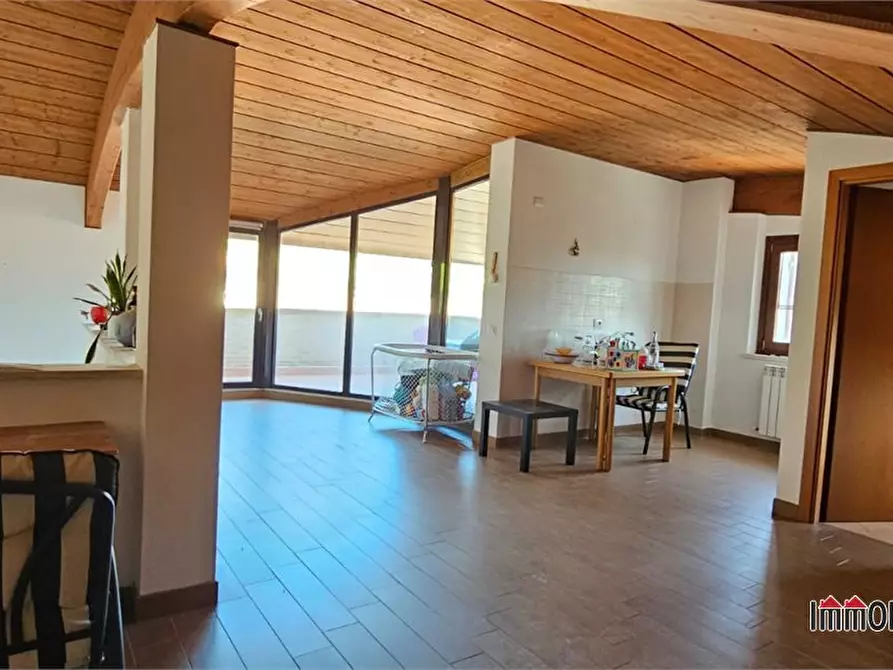 Immagine 1 di Appartamento in vendita  a Colle Di Val D'elsa