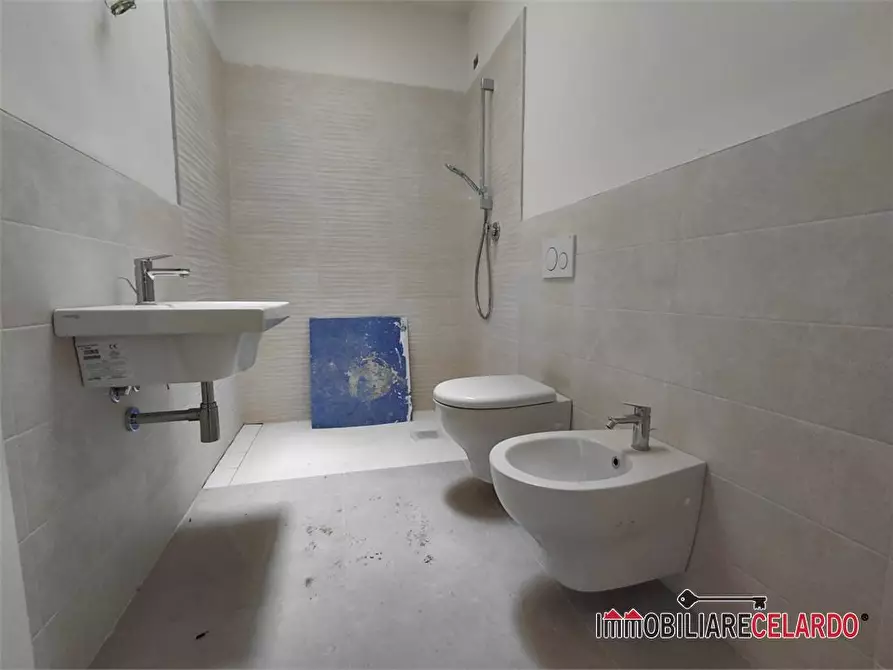 Immagine 10 di Appartamento in vendita  a Colle Di Val D'elsa