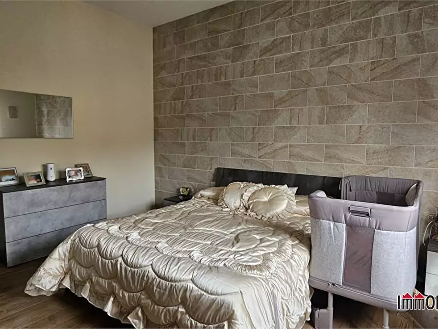 Immagine 9 di Appartamento in vendita  a Colle Di Val D'elsa
