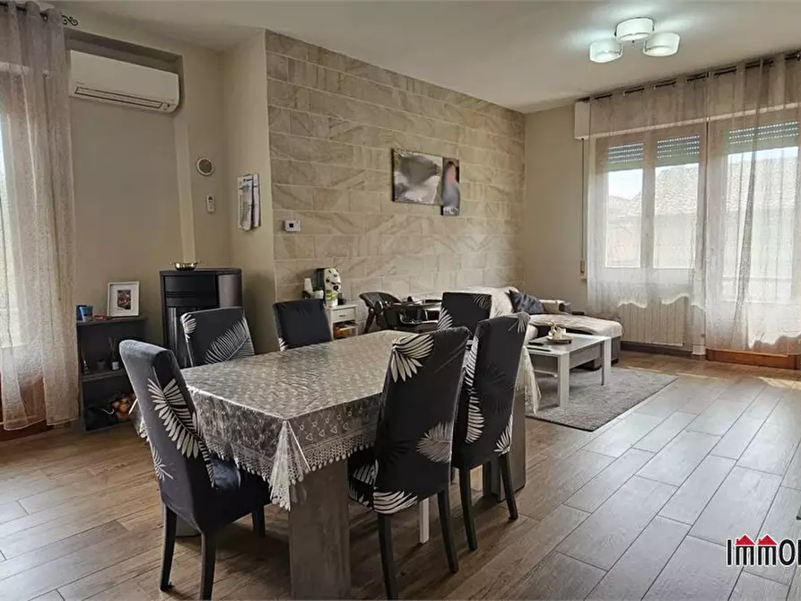 Immagine 7 di Appartamento in vendita  a Colle Di Val D'elsa