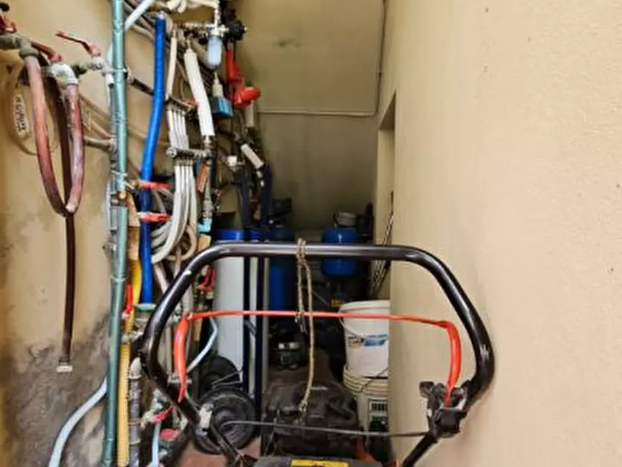 Immagine 10 di Appartamento in vendita  a San Gimignano