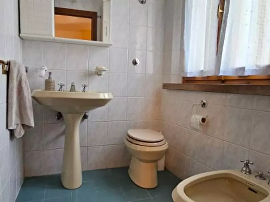 Immagine 8 di Appartamento in vendita  a San Gimignano