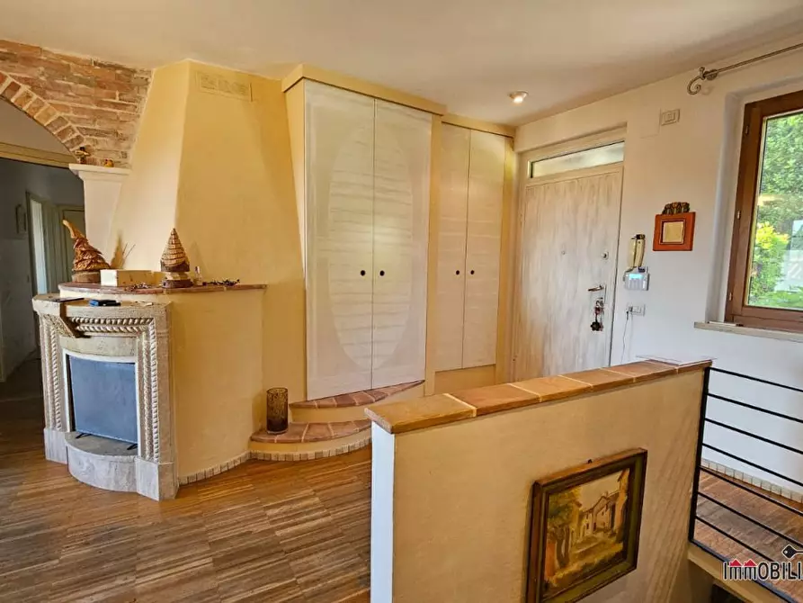 Immagine 8 di Appartamento in vendita  a Colle Di Val D'elsa