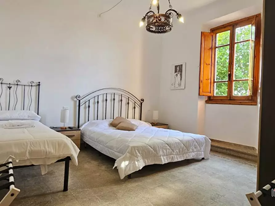 Immagine 10 di Appartamento in vendita  a San Gimignano