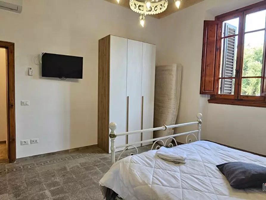 Immagine 9 di Appartamento in vendita  a San Gimignano