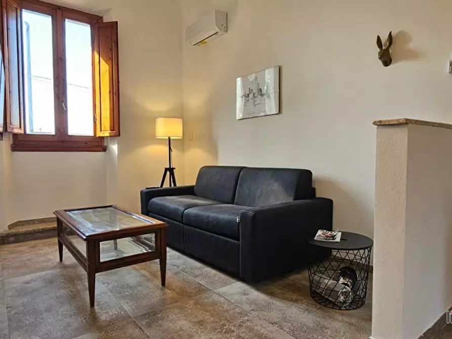 Immagine 1 di Appartamento in vendita  a San Gimignano