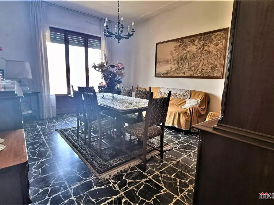 Immagine 2 di Appartamento in vendita  a Poggibonsi