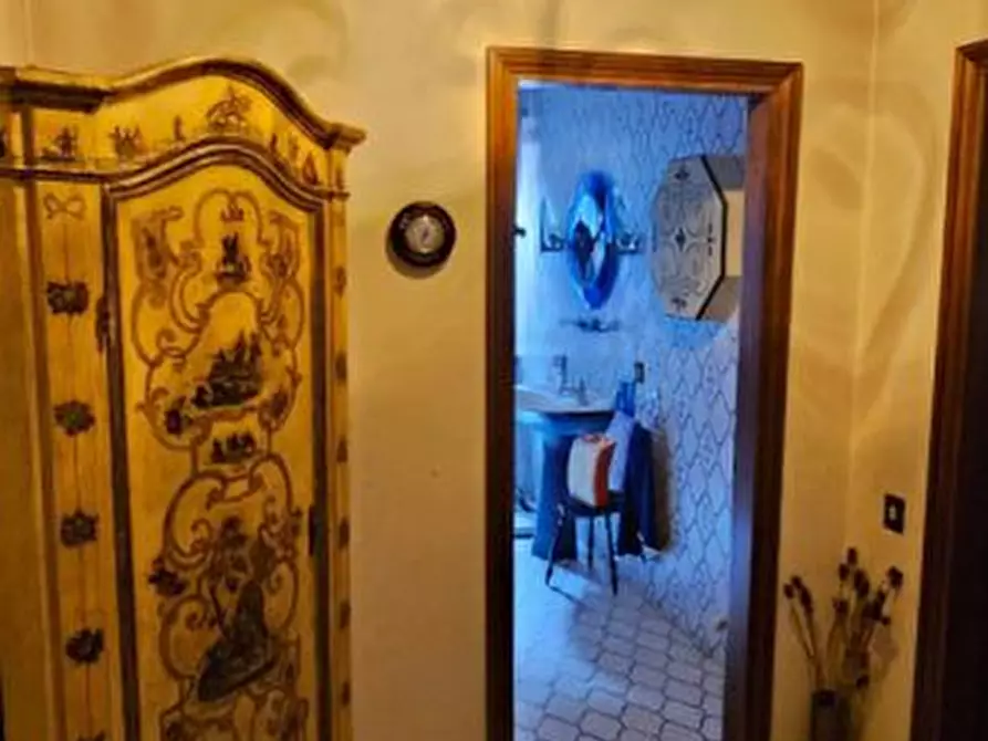 Immagine 7 di Appartamento in vendita  a San Gimignano