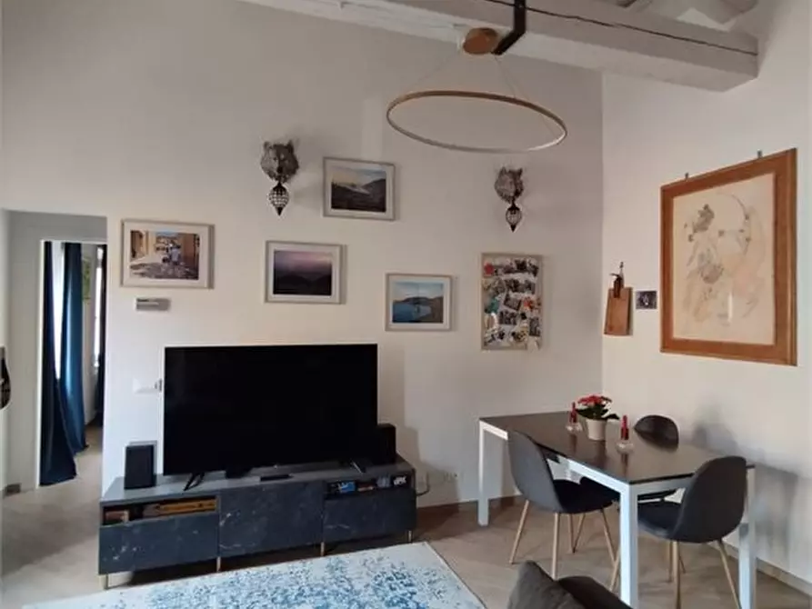 Immagine 3 di Appartamento in vendita  a Colle Di Val D'elsa