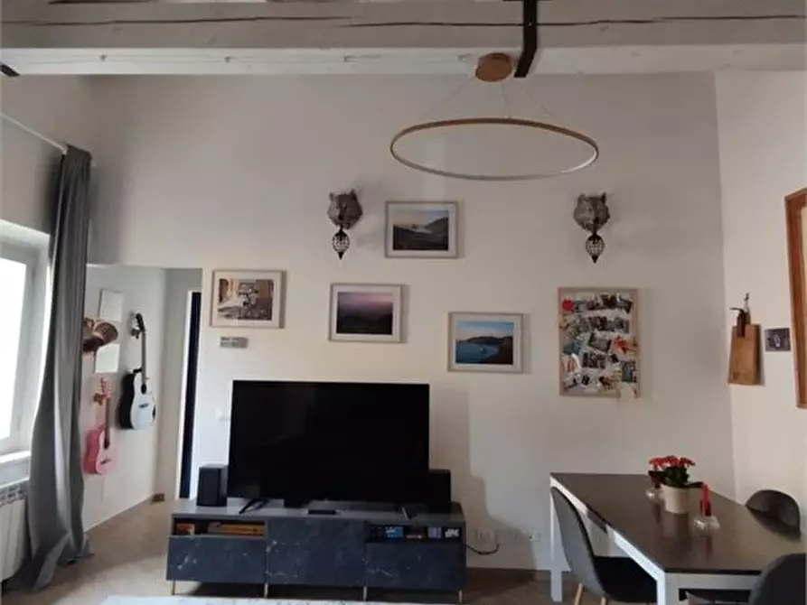 Immagine 2 di Appartamento in vendita  a Colle Di Val D'elsa
