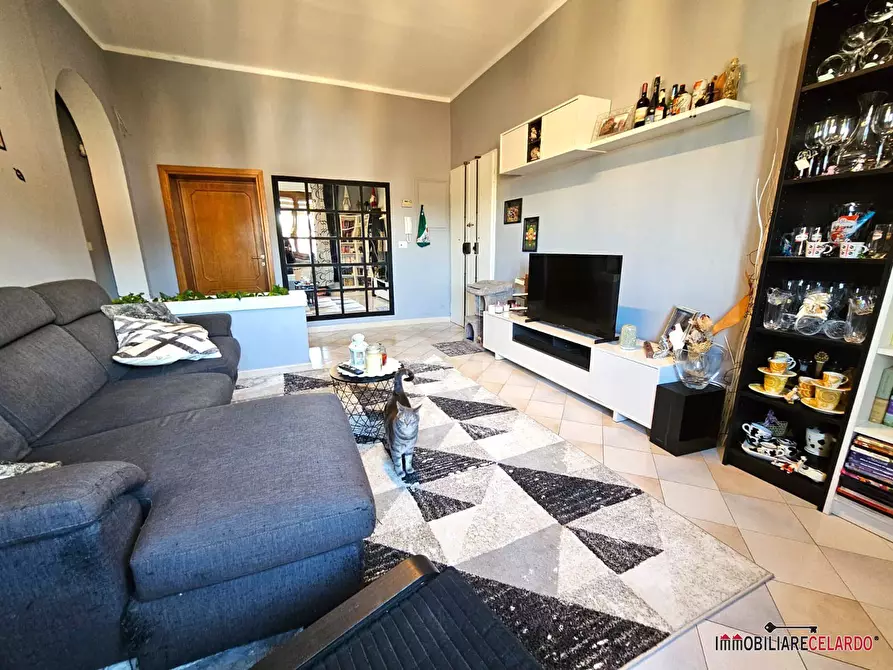Immagine 4 di Appartamento in vendita  a Colle Di Val D'elsa