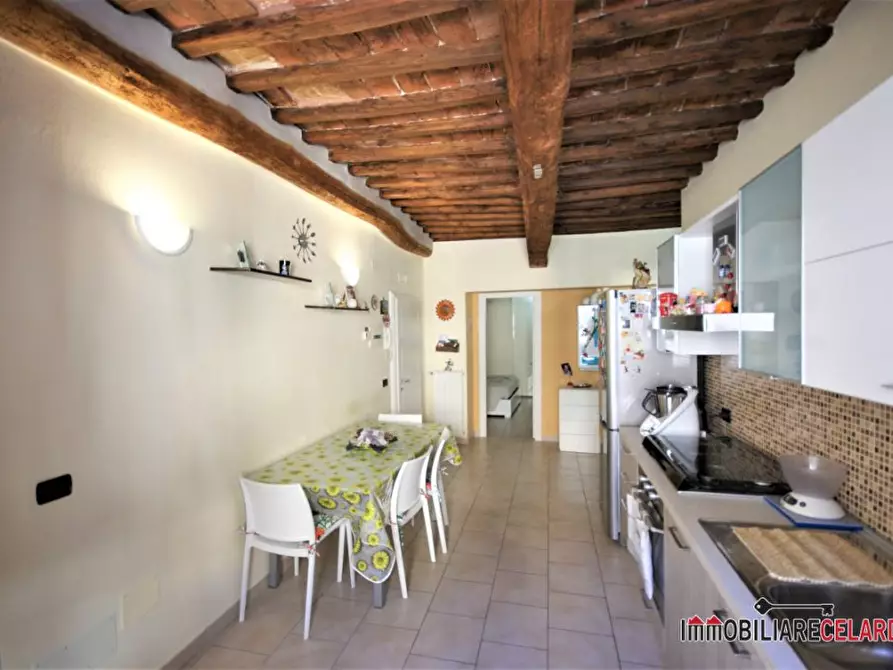 Immagine 3 di Appartamento in vendita  a Colle Di Val D'elsa