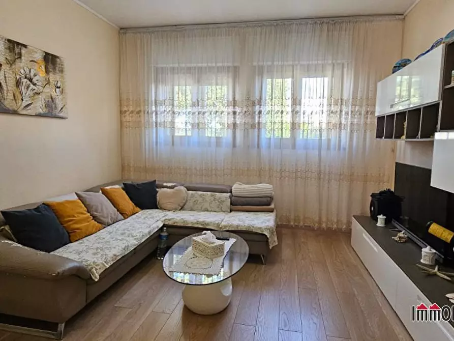 Immagine 1 di Appartamento in vendita  a Colle Di Val D'elsa